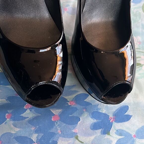 Stuart Weitzman Platform Stiletto Heels - Picture 8 of 16